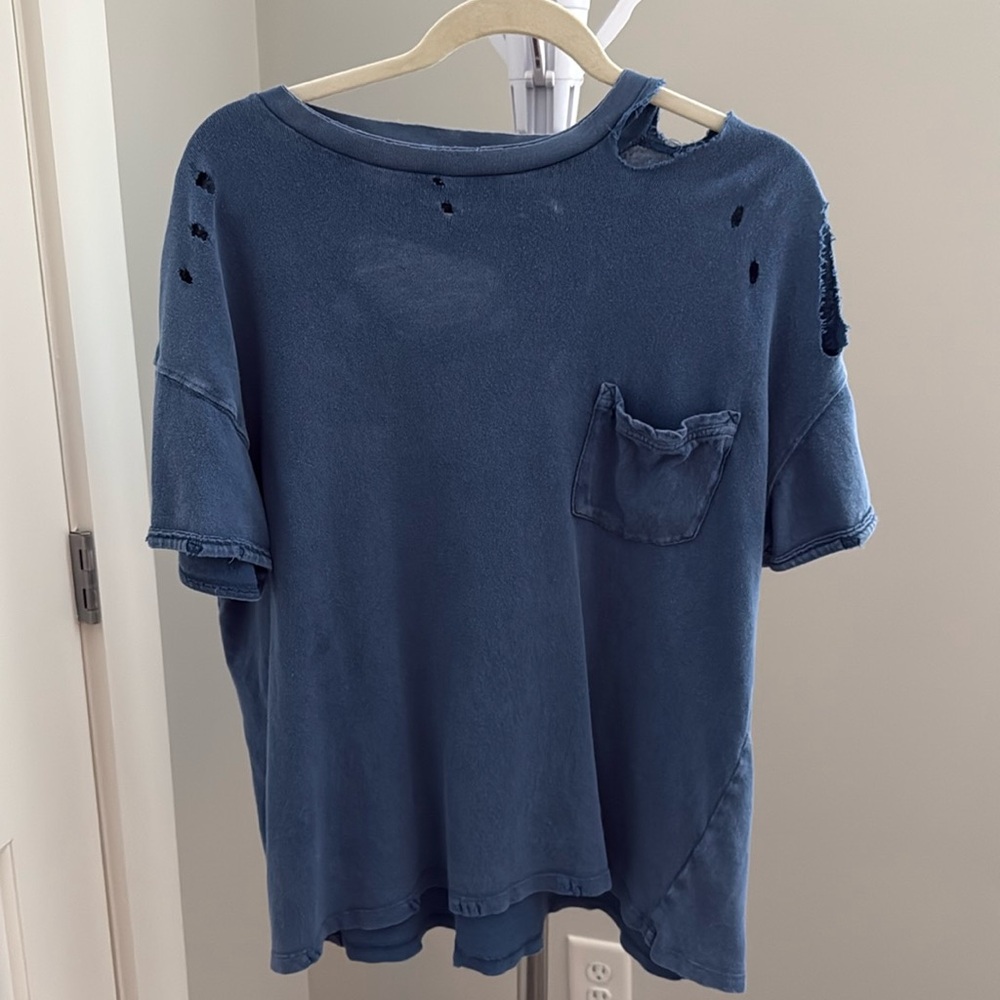 Free People ripped Rubi Tee, size M